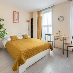 Cozy Modern Astoria Magic Orange Old Town Apartament Kraków